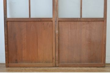 アンティーク建具　レトロな空間づくりにおすすめの幅狭ガラス帯戸2枚セット(ガラス戸、板戸、引き戸)(R-064618)