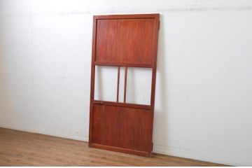アンティーク建具　赤みがかった色合いが目を惹くガラス帯の扉1枚(ドア、ガラス戸、木製扉、板戸)(R-064619)