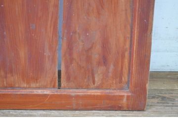 アンティーク建具　赤みがかった色合いが目を惹くガラス帯の扉1枚(ドア、ガラス戸、木製扉、板戸)(R-064619)