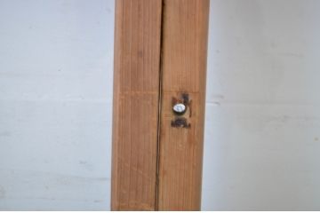 アンティーク建具　経年を感じさせる古い木味が魅力のガラス戸3枚セット(引き戸)(R-064623)