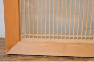 ビンテージ建具　両面ガラス　繊細な格子が目を惹く筬(おさ)欄間1枚(明り取り、明かり取り、オサランマ、ヴィンテージ、建具)(R-064628)