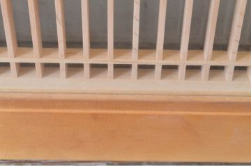 ビンテージ建具　両面ガラス　繊細な格子が目を惹く筬(おさ)欄間1枚(明り取り、明かり取り、オサランマ、ヴィンテージ、建具)(R-064630)