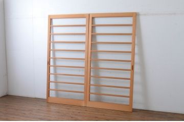 中古　美品　上質な面取り細工のガラス舞良戸2枚セット(まいらど、板戸、引き戸、ガラス戸、横格子戸)(R-064632)