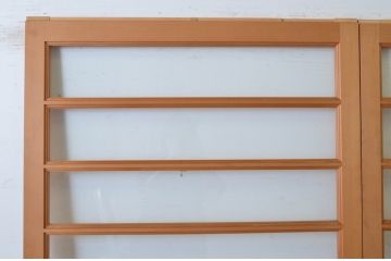 中古　美品　上質な面取り細工のガラス舞良戸2枚セット(まいらど、板戸、引き戸、ガラス戸、横格子戸)(R-064632)