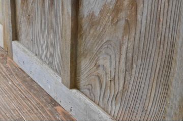 アンティーク建具　縦桟リメイク!!　レトロな空間づくりにおすすめのガラス戸2枚セット(引き戸)(R-064635)