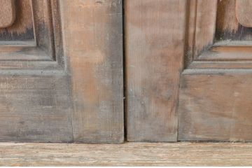 アンティーク建具　上手物!!　腰板欅(ケヤキ)材　和の空間作りにおすすめの玄関戸2枚セット(ガラス戸、引き戸)(R-064642)