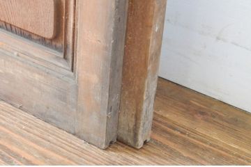 アンティーク建具　上手物!!　腰板欅(ケヤキ)材　和の空間作りにおすすめの玄関戸2枚セット(ガラス戸、引き戸)(R-064642)