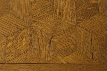 イギリスアンティーク　オーク材　パーケット天板がお洒落なドローリーフテーブル(エクステンションテーブル、ダイニングテーブル、4人掛け、6人掛け、8人掛け、食卓)(R-064660)