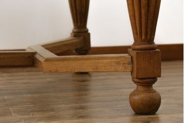イギリスアンティーク　オーク材　パーケット天板がお洒落なドローリーフテーブル(エクステンションテーブル、ダイニングテーブル、4人掛け、6人掛け、8人掛け、食卓)(R-064660)