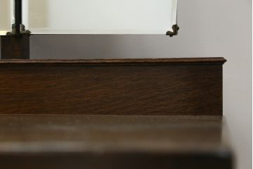 イギリスアンティーク　オーク材　品のある猫脚のデザインがお洒落な三面鏡のドレッサー(鏡台、化粧台、ミラー)(R-064661)
