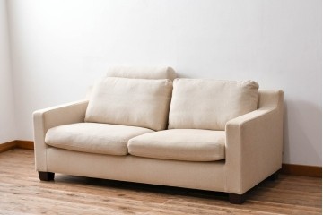 中古　ACTUS(アクタス)取扱い　eilersen(アイラーセン)VITESSE(ヴィテッセ)　シンプルモダンな佇まいが魅力の2人掛けソファ(二人掛け、2P、北欧)(定価約39万円)(R-064668)