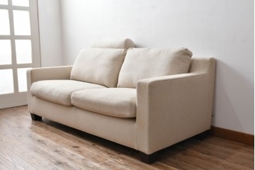 中古　ACTUS(アクタス)取扱い　eilersen(アイラーセン)VITESSE(ヴィテッセ)　シンプルモダンな佇まいが魅力の2人掛けソファ(二人掛け、2P、北欧)(定価約39万円)(R-064668)