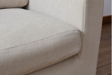 中古　ACTUS(アクタス)取扱い　eilersen(アイラーセン)VITESSE(ヴィテッセ)　シンプルモダンな佇まいが魅力の2人掛けソファ(二人掛け、2P、北欧)(定価約39万円)(R-064668)