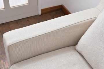 中古　ACTUS(アクタス)取扱い　eilersen(アイラーセン)VITESSE(ヴィテッセ)　シンプルモダンな佇まいが魅力の2人掛けソファ(二人掛け、2P、北欧)(定価約39万円)(R-064668)