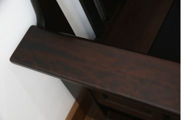 中古　北海道民芸家具　セパレートスタイル　シックな木製フレームの3人掛けソファ(三人掛けソファ、トリプルソファ、アームソファ、ヴィンテージ)(R-064669)