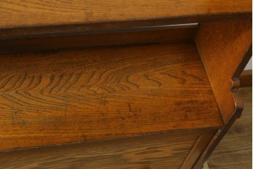 和製アンティーク　栓材　くっきりとした杢目が目を惹く珍しいデザインの扉付きクサビ本棚　(R-064671)