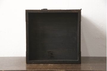 和製ビンテージ　高級品!!　手打ち金具　木地呂塗り　総欅(ケヤキ)材　小振りなサイズ感が可愛らしい仙台小箪笥(掛硯型、懸硯型、小引き出し、船箪笥、仙台箪笥、小物収納、卓上収納、ヴィンテージ)(R-064724)
