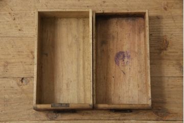 アンティーク雑貨　上手物!!　立派な真鍮金具が魅力的な総桐硯箱(掛け硯、小引き出し、印箱、小物収納)(R-064725)