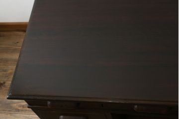 和製アンティーク　楢(ナラ)材　組立式　重厚感ある佇まいが目を引く両袖机(ニーホールデスク、ワークデスク、オフィスデスク、在宅用、在宅ワーク)(R-064726)
