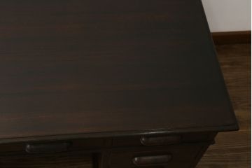 和製アンティーク　楢(ナラ)材　組立式　重厚感ある佇まいが目を引く両袖机(ニーホールデスク、ワークデスク、オフィスデスク、在宅用、在宅ワーク)(R-064726)