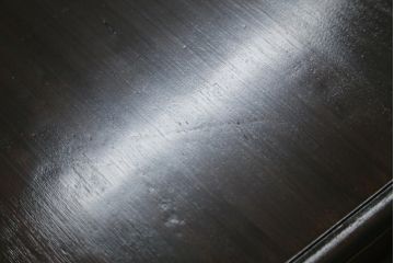 和製アンティーク　楢(ナラ)材　組立式　重厚感ある佇まいが目を引く両袖机(ニーホールデスク、ワークデスク、オフィスデスク、在宅用、在宅ワーク)(R-064726)