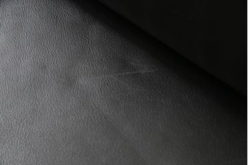 中古　極美品　EKORNES(エコーネス)　ストレスレス　エミリー　くつろぎの時間におすすめの本革ソファ(電動モーター式、二人掛け、2Pソファ、スチール、マットブラック、2P、北欧)(定価約78万円)(R-064727)