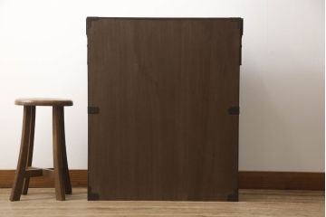 和製アンティーク　前面桐材　小振りなサイズ感が魅力!!引き出しの多い帳場箪笥(収納タンス、時代箪笥、サイドチェスト)(R-064731)