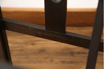 和製アンティーク　山葉(ヤマハ、日本楽器)　シンプルな透かしがアクセントの折り畳みテーブル(折りたたみ机、サイドテーブル、コンソールテーブル、作業台、カフェテーブル、コーヒーテーブル)(R-064749)