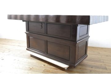 中古　広島県　博永家具　高級感漂う和モダンデザインが魅力の囲炉裏ダイニングセット(ダイニングテーブル、4人掛け、4P、ダイニングチェア、板座チェア、椅子、イス、いす、食卓、木製火鉢)(定価約134万円)(R-064836)