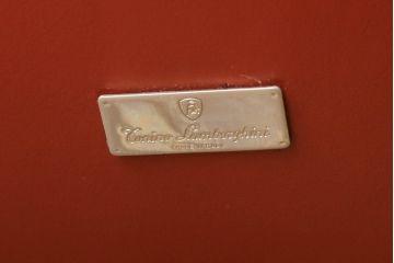 中古　美品　イタリア　Formitalia(フォルミタリア)　Lamborghini(ランボルギーニ)コレクション　鮮やかな赤が目を惹く本革2人掛けソファ(レザー、2Pソファ)(定価約90万円)(R-064838)