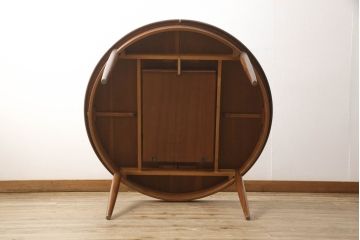 イギリスビンテージ　G-PLAN(ジープラン)　木の温もりが感じられるダイニングテーブル(エクステンションテーブル、拡張式テーブル、ラウンドテーブル、2人掛け、4人掛け、6人掛け、ヴィンテージ、北欧)(R-064840)