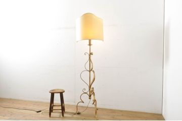 イタリアフィレンツェビンテージ　FABBRICA LAMPADARI　上品な佇まいが魅力のロートアイアンスタンドライト(フロアスタンド、ヴィンテージ)(R-064841)
