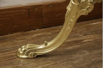 新品未使用　イタリア製　組み立て式　真鍮(しんちゅう)　ゴージャスな装飾が空間に華やぎをもたらすコートハンガー(ポールハンガー、ホールハンガー、帽子掛け、店舗什器)(定価約5万円)(R-064843)