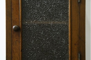 和製アンティーク　ダイヤガラス　懐かしい雰囲気が魅力的な扉付きの小さな収納箱　(R-064856)