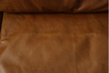 中古　IDEE(イデー)　DIMANCHE SOFA(C3)Leather(ディモンシュソファ)　本革(フルグレインレザー)　使い込まれた味わいが魅力的な2.5人掛けソファ(3人掛けソファ、2人掛けソファ)(定価約35万円)(R-064864)