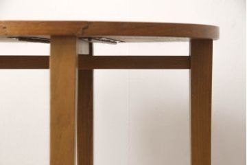 イギリスビンテージ　優しい木の温もり溢れるチーク材製のバタフライサイドテーブル(カフェテーブル、コーヒーテーブル、折りたたみテーブル、折り畳み、ラウンドテーブル、丸テーブル、花台、飾り台、店舗什器、ヴィンテージ)(R-064866)