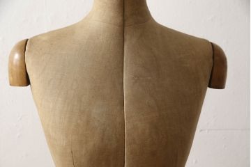  フランスアンティーク　アトリエのような雰囲気づくりにぴったりなトルソー(マネキン、ディスプレイ雑貨、店舗什器)(R-064877)