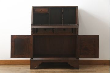 中古　松本民芸家具　上品な雰囲気漂うライティングビューロー(ワークデスク、簿記机、在宅用、在宅ワーク用、収納棚、戸棚、サイドキャビネット)(R-064880)
