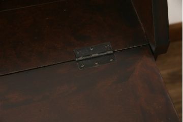 中古　松本民芸家具　上品な雰囲気漂うライティングビューロー(ワークデスク、簿記机、在宅用、在宅ワーク用、収納棚、戸棚、サイドキャビネット)(R-064880)