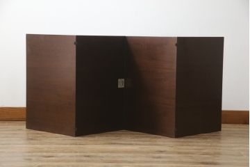 中古　arflex(アルフレックス)　MONTAGNA(モンターニャ)　W字型の脚のデザインがお洒落なセンターテーブル(ガラステーブル、ローテーブル、カクテルテーブル、カフェテーブル)(定価約20万円)(R-064881)