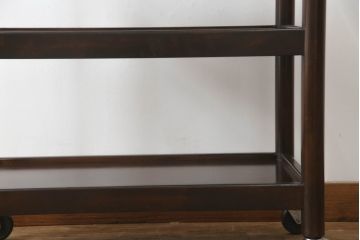 中古　松本民芸家具　上品な色合いが魅力!!シックな雰囲気漂うB型ワゴン(キャスターワゴン、サイドワゴン、キッチンワゴン、花台)(R-064890)