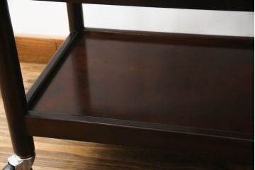 中古　松本民芸家具　上品な色合いが魅力!!シックな雰囲気漂うB型ワゴン(キャスターワゴン、サイドワゴン、キッチンワゴン、花台)(R-064890)