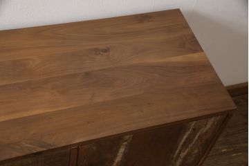 中古　美品　ビーナ(bina)　RILE DRESSER　古材を活かした世界に1つしかないライリードレッサー(サイドボード、サイドチェスト、キャビネット)(定価約24万円)(R-064895)