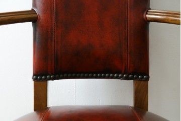中古　バロッサバレンティ(VARO,S.A. VALENTI)　優美なシルエットが目を引くカクトワール・チェア　定価約20万円　(R-064903)