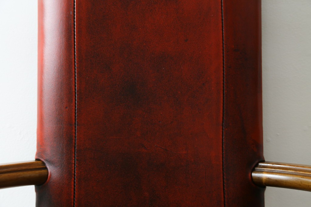 中古　バロッサバレンティ(VARO,S.A. VALENTI)　優美なシルエットが目を引くカクトワール・チェア　定価約20万円　(R-064904)