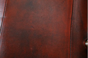 中古　バロッサバレンティ(VARO,S.A. VALENTI)　優美なシルエットが目を引くカクトワール・チェア　定価約20万円　(R-064904)