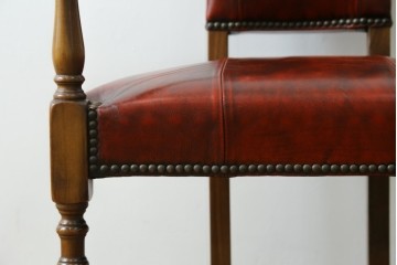 中古　バロッサバレンティ(VARO,S.A. VALENTI)　優美なシルエットが目を引くカクトワール・チェア　定価約20万円　(R-064904)