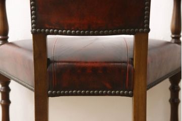 中古　バロッサバレンティ(VARO,S.A. VALENTI)　優美なシルエットが目を引くカクトワール・チェア(椅子、ダイニングチェア、アームチェア)(定価約20万円)(R-064904)