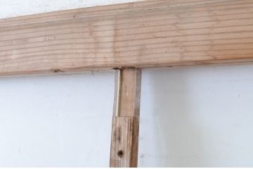 アンティーク建具　味わいある木味が魅力的なガラス戸1枚(引き戸)(R-064909)