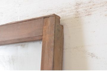 アンティーク建具　経年を感じさせる木味が魅力のガラス戸1枚(引き戸)(R-064911)